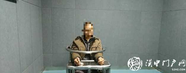 漢中王某持械堵高速，被警方制服！