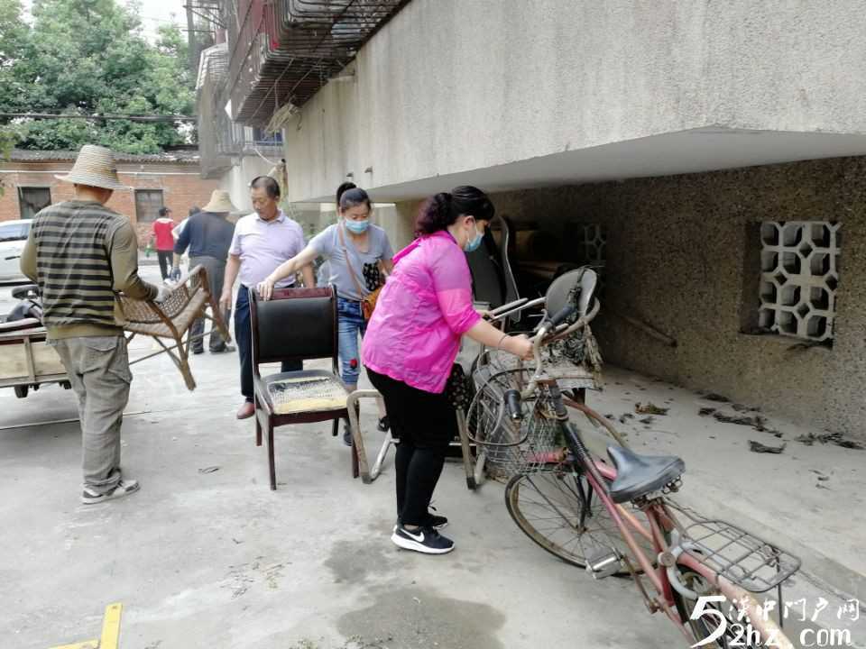 【凝心聚力銘初心· 砥礪奮進再啟程】漢臺區(qū)東關(guān)街道辦事處漢豐社區(qū)開展慶祝建黨99周年系列主題黨日活動