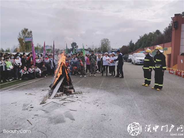 新民學校4.png