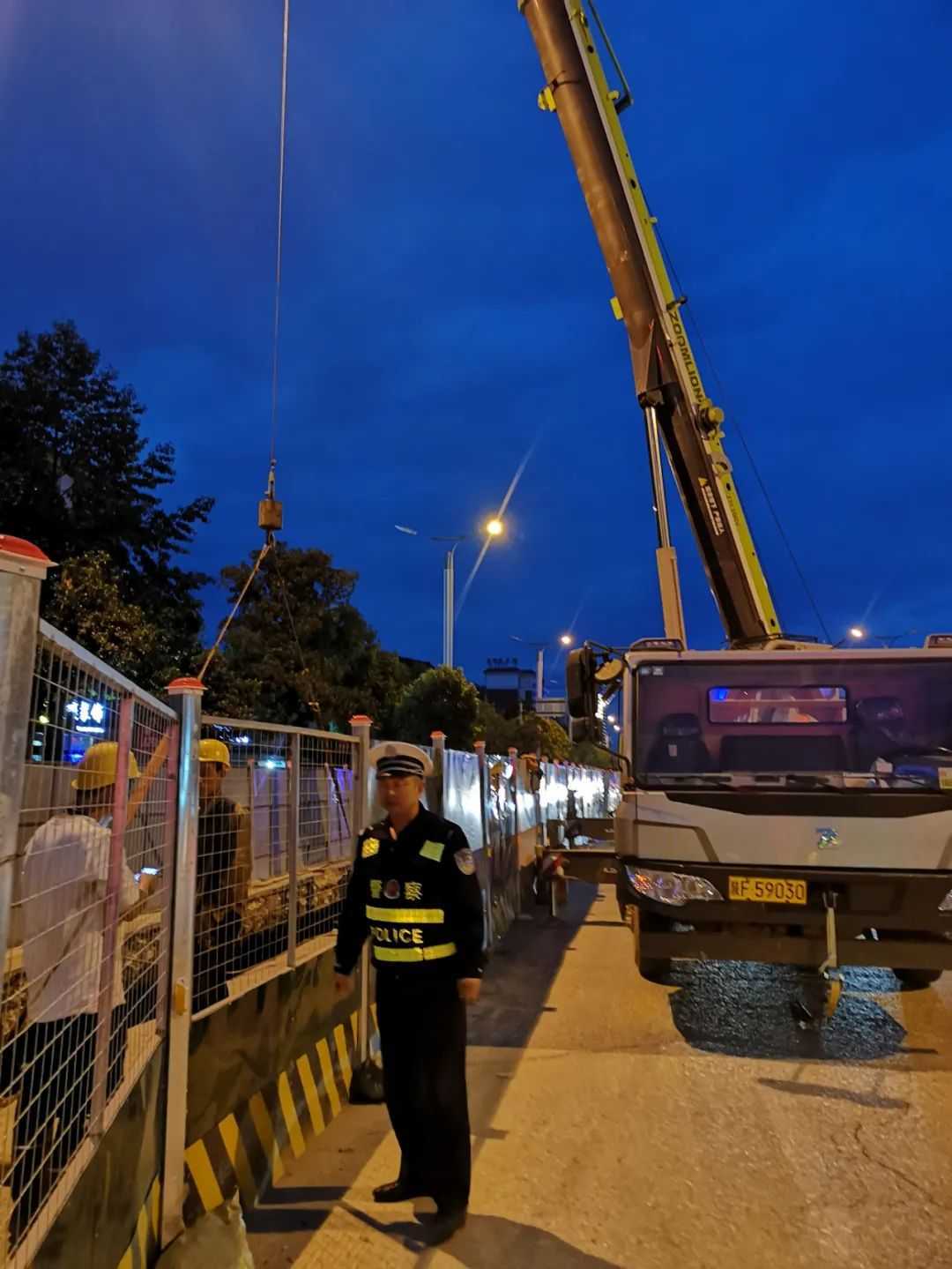 堵！堵！堵！雨天晴天都堵車，這里咋回事？