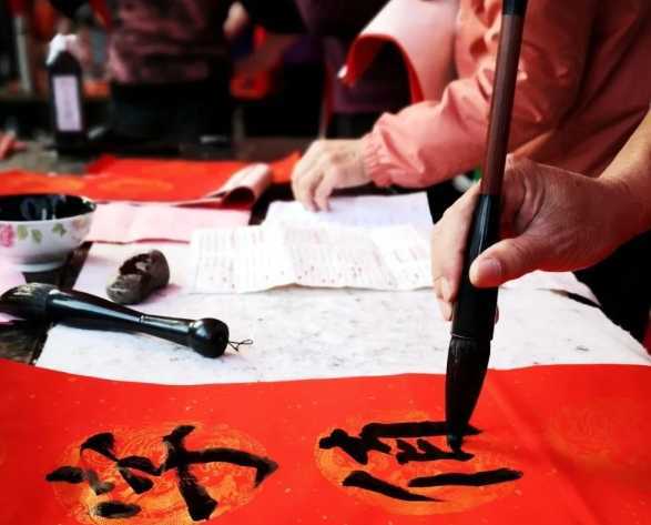 好消息，臨近年關(guān)漢中人可以免費(fèi)領(lǐng)春聯(lián)啦！
