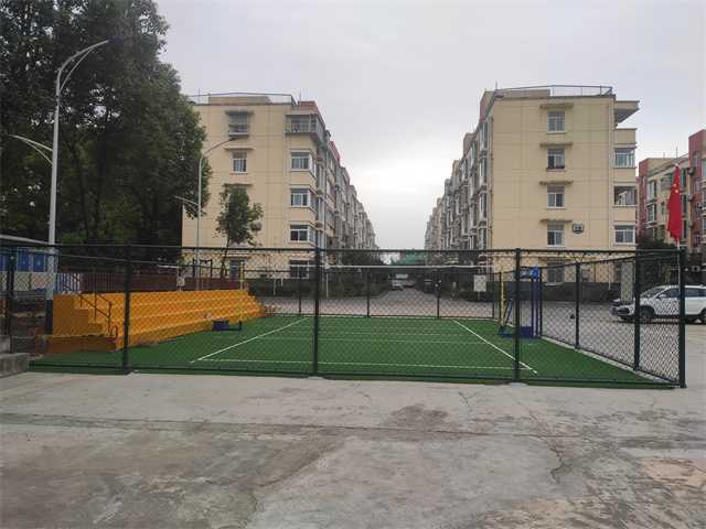 漢臺區老君鎮首個氣排球運動場建成并投入使用