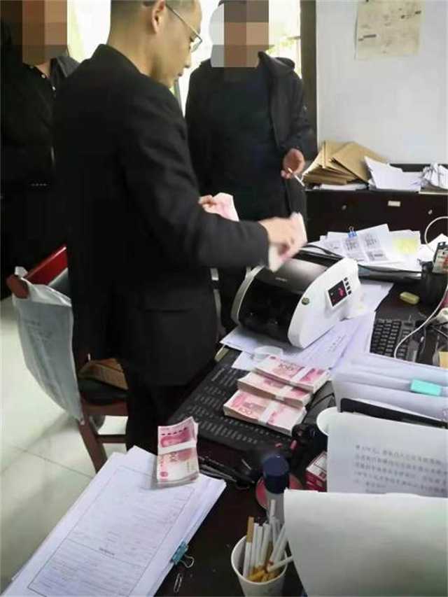 貸款逾期被起訴，判決后仍無(wú)動(dòng)于衷，洋縣一“老賴”被拘15日！
