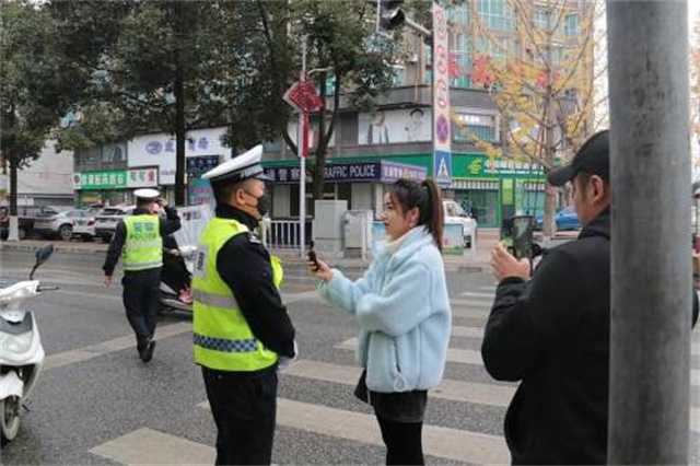 動(dòng)真格！實(shí)施第一天，處罰210人！