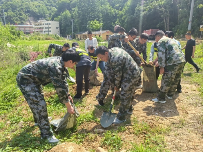 以“練”備汛，城固小河扎實開展防汛應急演練