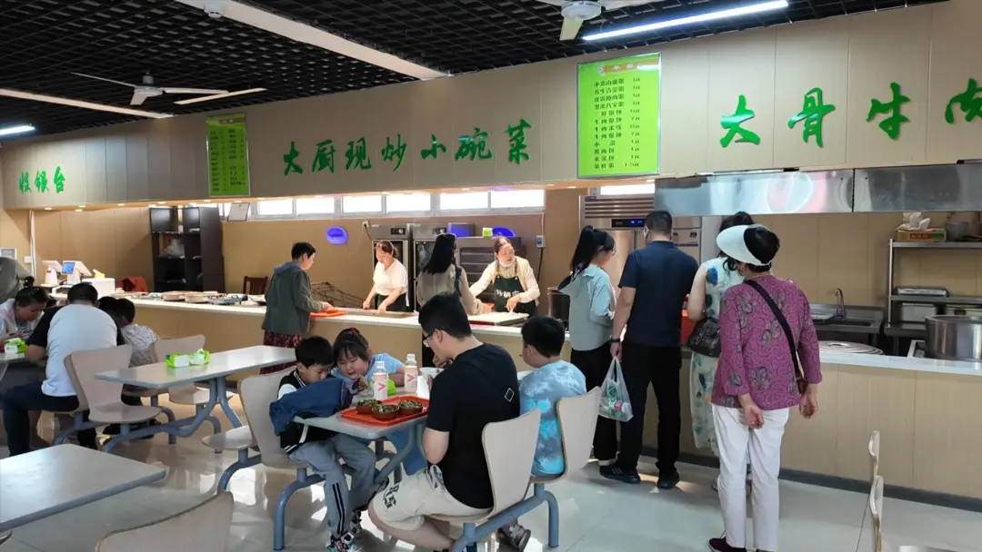 小小機關食堂 滿滿“漢中溫度”