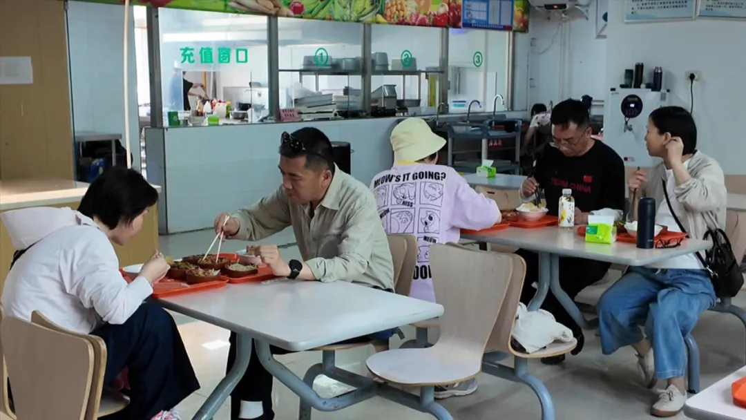 小小機關食堂 滿滿“漢中溫度”
