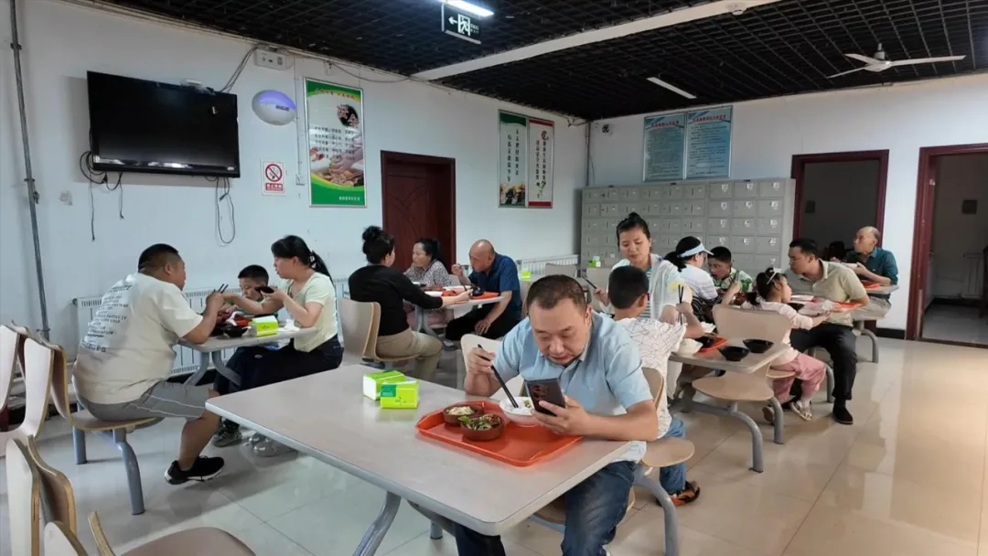 小小機關食堂 滿滿“漢中溫度”